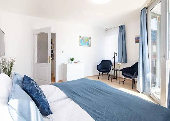 Balcony - Sunny - Cosy Apartament *